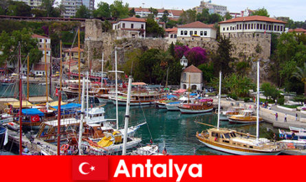 Türkei Antalya Urlaubsort an der Mittelmeerküste