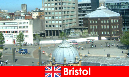 Sehenswürdigkeiten in der Stadt Bristol in England für reisende Urlauber