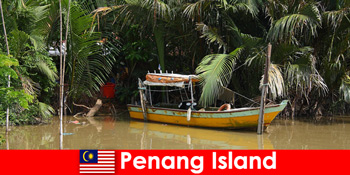 Fernreise für Wanderlustige durch den Dschungel von Penang Island Malaysia