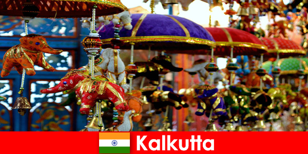 Πολύχρωμες θρησκευτικές τελετές στην Καλκούτα της Ινδίας μια ταξιδιωτική συμβουλή για αγνώστους