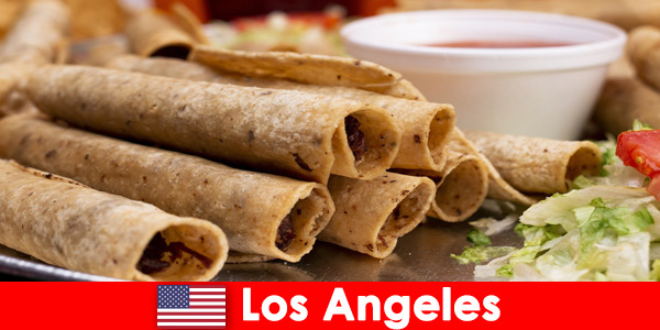 विदेशी आगंतुकों लॉस एंजिल्स संयुक्त राज्य अमेरिका में सबसे अच्छा रेस्तरां में एक बहुमुखी पाक घटना की उंमीद कर सकते है