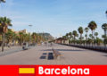 In Barcelona Spanien finden Touristen alles was das Herz begehrt
