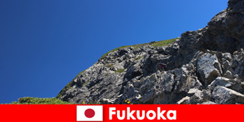 Erlebnisreise zu den Bergen nach Fukuoka Japan für ausländische Sporttouristen