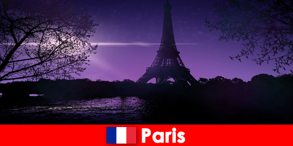 Γαλλία Παρίσι Πόλη της Αγάπης Αλλοδαποί αναζητούν έναν συνεργάτη για μια διακριτική σχέση