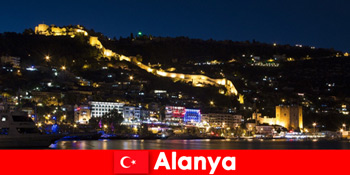 Günstige Flüge und Hotels für Touristen im umschwärmten Alanya Türkei