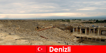 Denizli Türkei bietet mehrtätige Touren für Interessierte in die heiligen Stätten