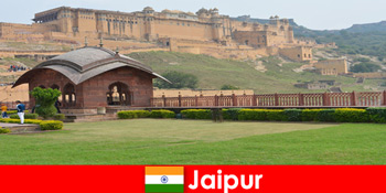 Wohlfühlreise mit bestem Service für Urlauber in Jaipur Indien