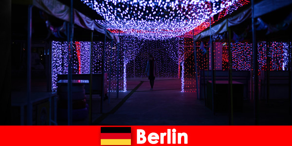 पर्यटकों के लिए एस्कॉर्ट बर्लिन जर्मनी हमेशा होटल में एक हाइलाइट
