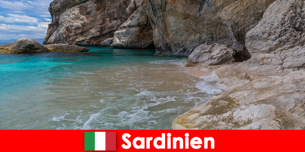 사르데냐 이탈리아의 동굴 섬 탐험  