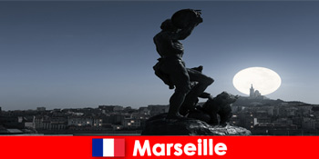 Marseille Frankreich ist die Stadt der bunten Gesichter mit viel Kultur und Geschichte
