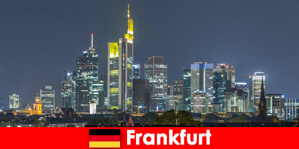 Beliebte Einkaufsstraßen im Zentrum Frankfurt Deutschland für Touristen