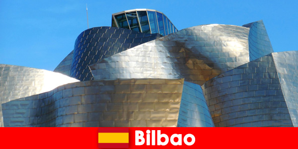 अंदरूनी सूत्र टिप बिलबाओ स्पेन युवा यात्रियों के लिए आधुनिक शहरी संस्कृति प्रदान करता है