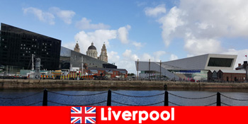 Spartipps für Touristen für einen Besuch in Liverpool England