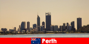 In Perth Australien finden Touristen gratis Tipps für Lokale und Unterkünfte