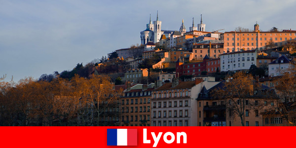 Відкрийте для себе визначні пам'ятки та особливі місця Незнайомці у Ліоні Франція