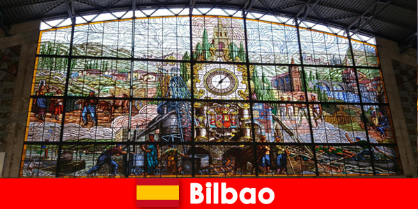Arkitektoniske skønheder venter unge besøgende til Spanien Bilbao