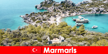Sonne Strand und blaue Reise erwarten Urlauber in Marmaris Türkei