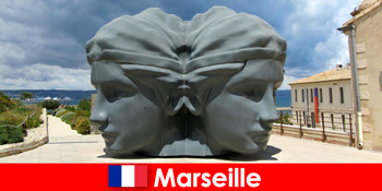 Marseille in Frankreich überrascht Fremde mit viel Kultur und Kunst