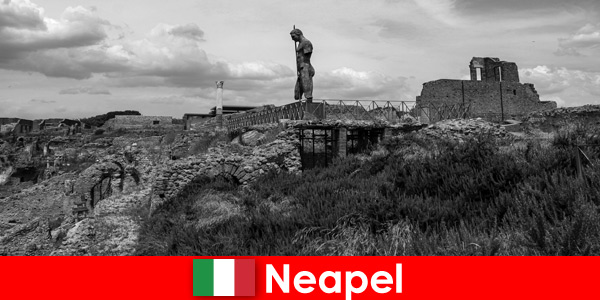 Seværdigheder, der har skrevet historie i Napoli Italien