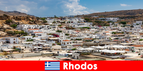 로도스 그리스에서 어린이 동반 가족을 위한 포괄적인 휴가 여행