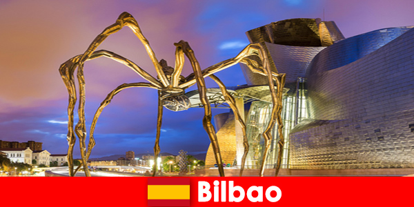 बिलबाओ स्पेन में वैश्विक सांस्कृतिक पर्यटकों के लिए विशेष सिटी ब्रेक