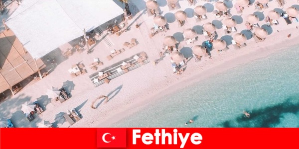 Fethiye's Unique Beaches तुर्की में छुट्टियों के लिए एक आदर्श विकल्प है