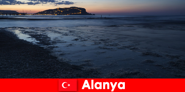 Những bãi biển và vẻ đẹp tự nhiên của Alanya